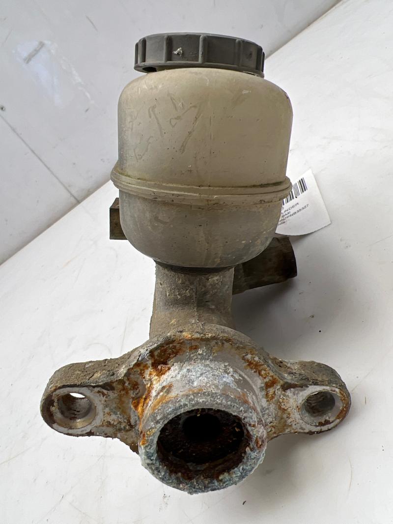 1988 - 1996 Ford F150 Brake Master Cylinder Assembly w/o Cruise OEM F4TA2C156BB