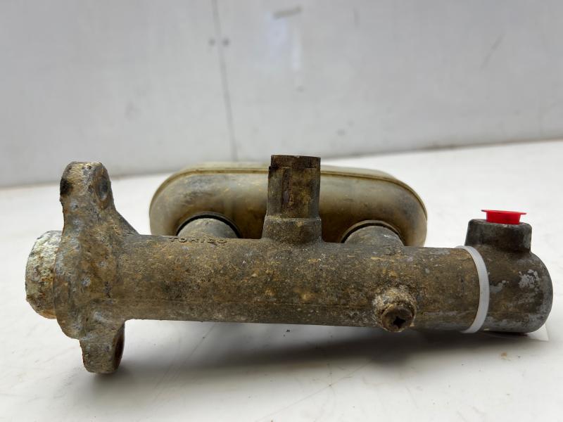 1988 - 1996 Ford F150 Brake Master Cylinder Assembly w/o Cruise OEM F4TA2C156BB