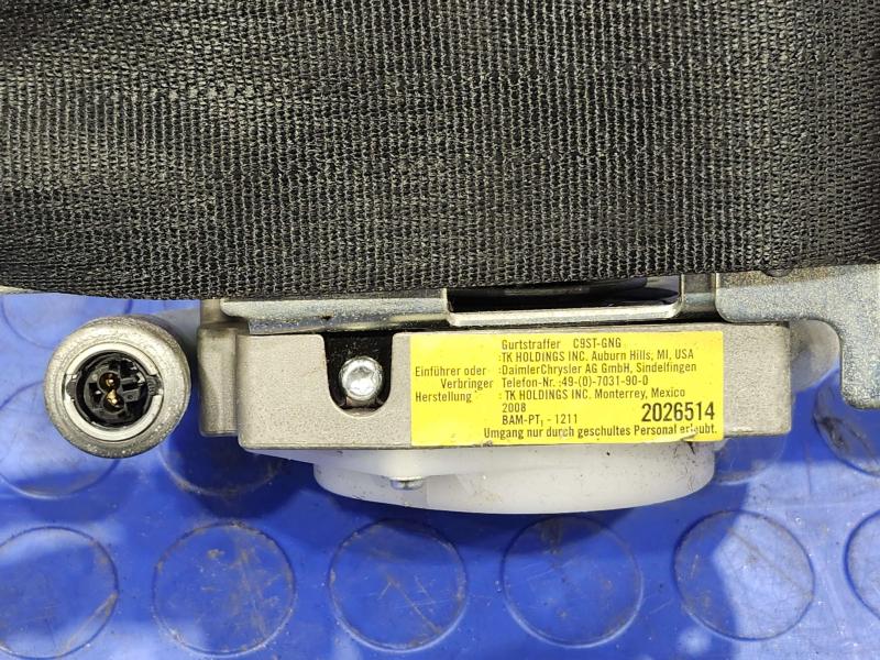 2012 Jeep Grand Cherokee Front Seat Belt