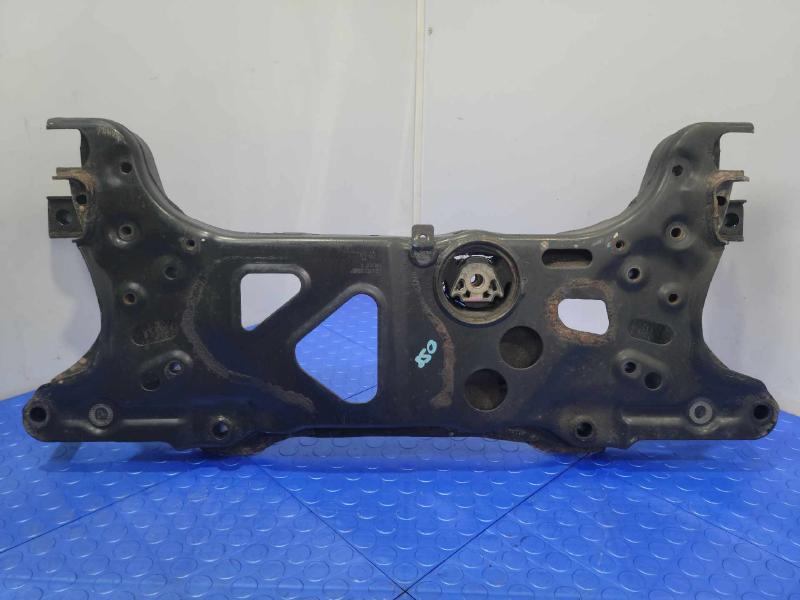 2014 Volkswagen Passat Crossmember/Cradle/Undercarria
