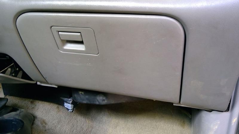1996 Mazda B2300 Glove Box