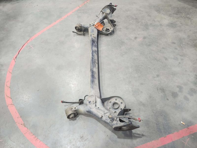 2014 Toyota Prius Beam Axle