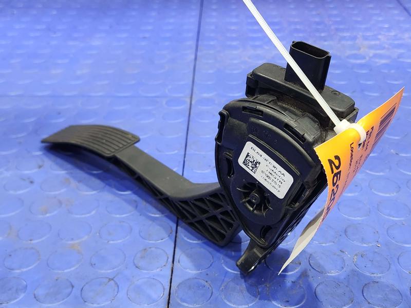 2008-2012 Ford Escape Accelerator Pedal Assembly Genuine OEM BL84-9F836-AA