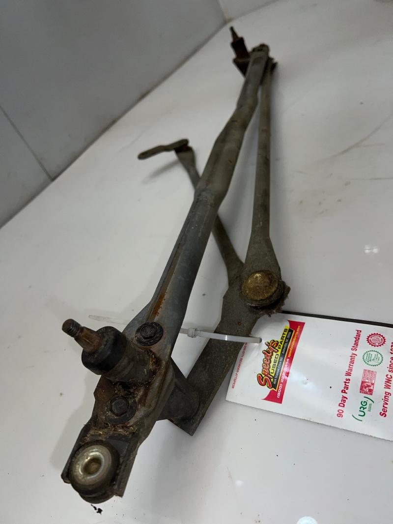 1999 Chevrolet Silverado 1500 Wiper Trans. Linkage