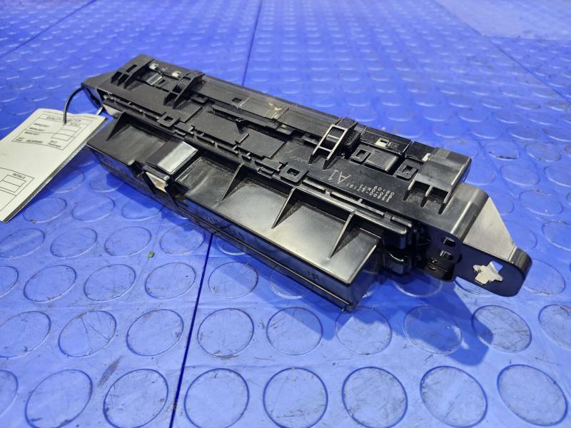 2017 Toyota Prius Heater A/C Control