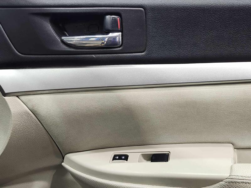 2010 Subaru Legacy Front Door Trim Panel