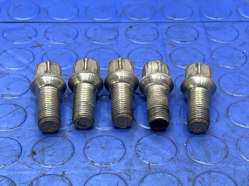 2016 Audi A3 Lug Nuts