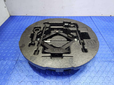 2013 Hyundai Accent Jack Assembly