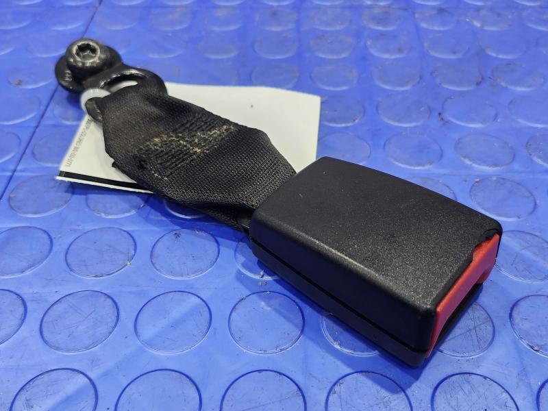 2017 BMW X1 Rear Seat Belt