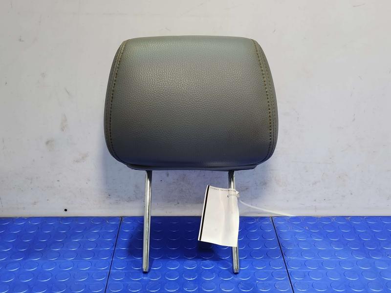 2012 Ford F-250 Super Duty Headrest