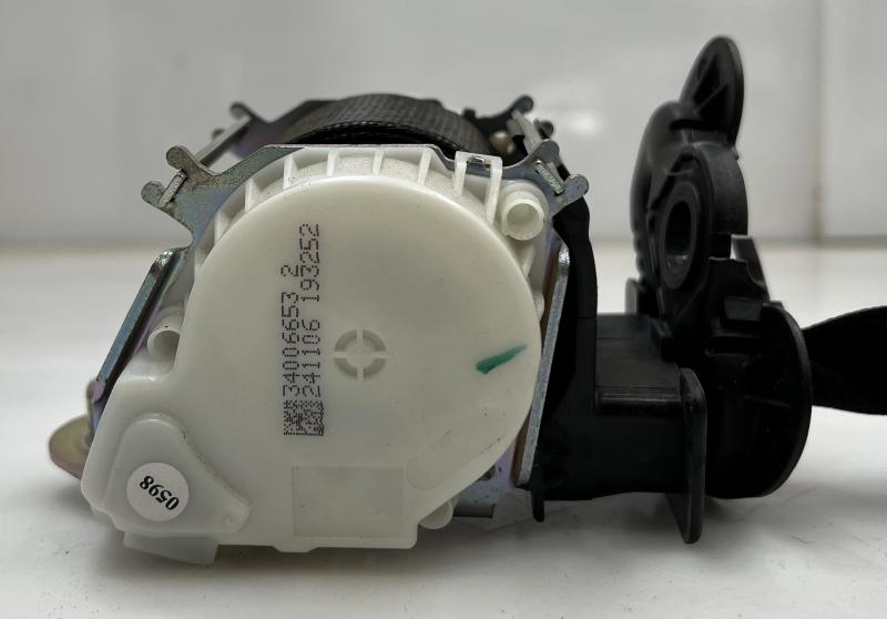 2007 BMW 328i Front Seat Belt