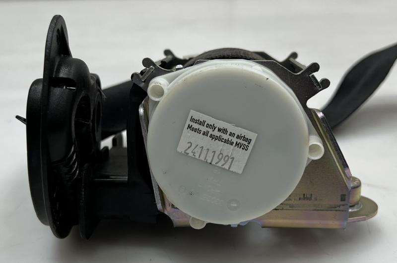 2007 BMW 328i Front Seat Belt