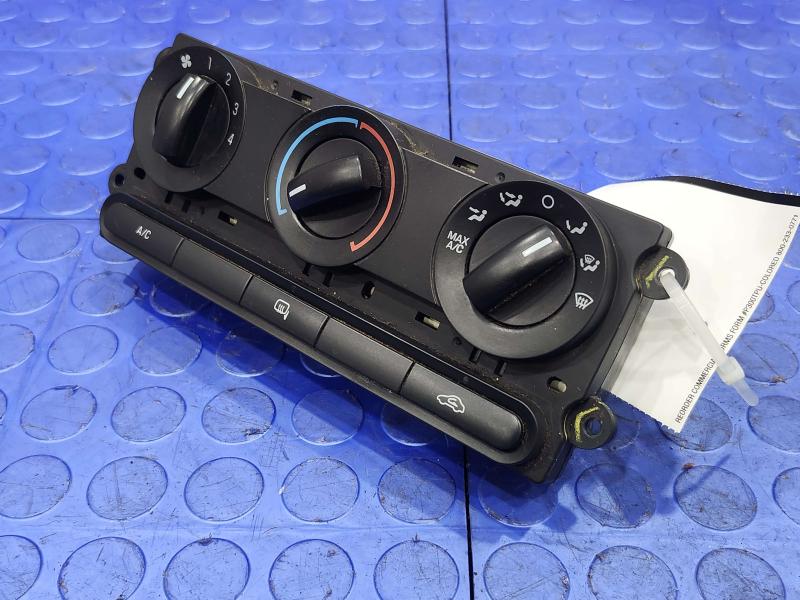 2008 Ford F-250 Super Duty Heater A/C Control