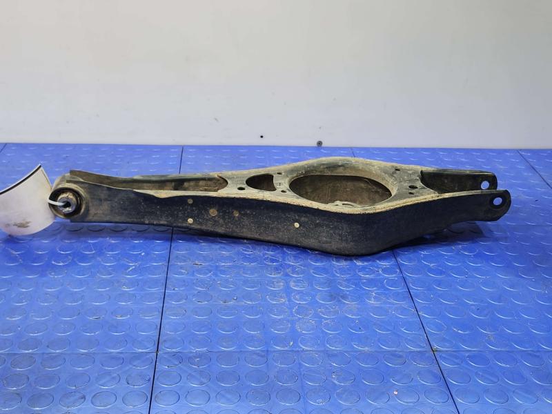2015 Volkswagen Beetle Lower Control Arm Rr