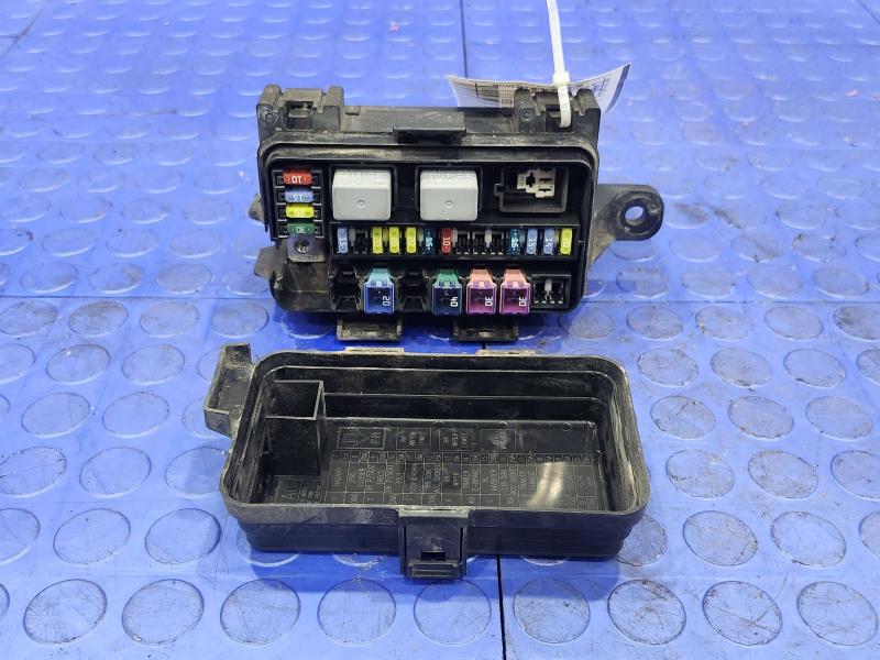 2011 Honda Pilot Engine Fuse Box