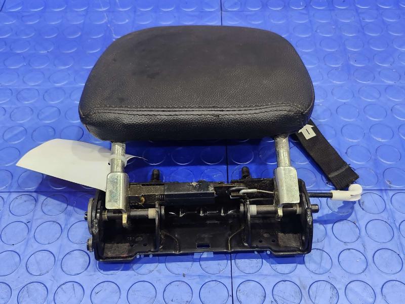 2017 Dodge Grand Caravan Headrest