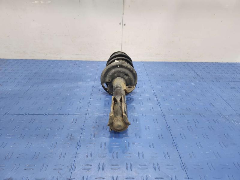 2013 Toyota Yaris Strut Assembly