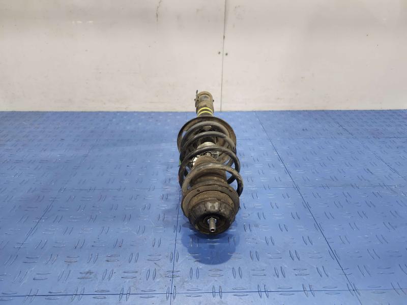 2013 Toyota Yaris Strut Assembly