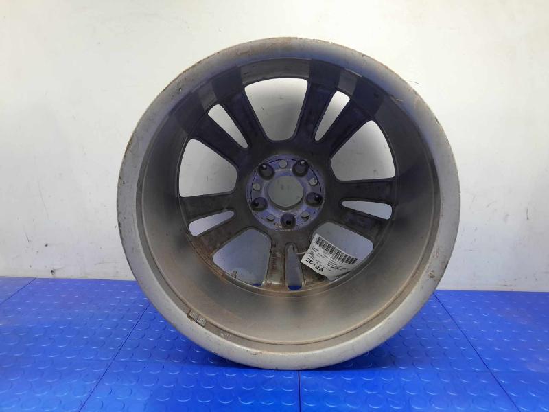 2017 Mercedes C-Class Wheel