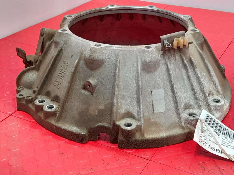 2005 2006 Nissan Pathfinder 4.0L Torque Converter Housing Bell Housing OEM 3130197X00
