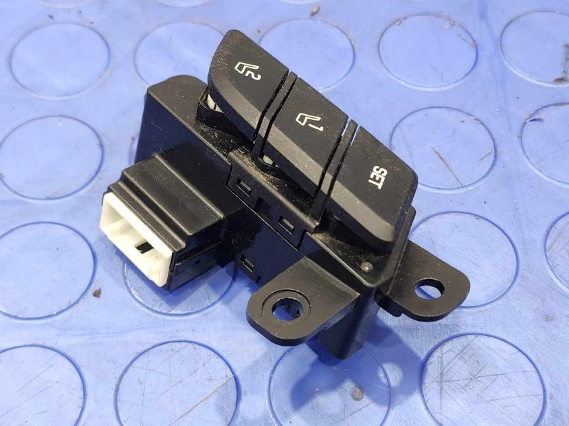 2016 Hyundai Sonata Door Switch Front