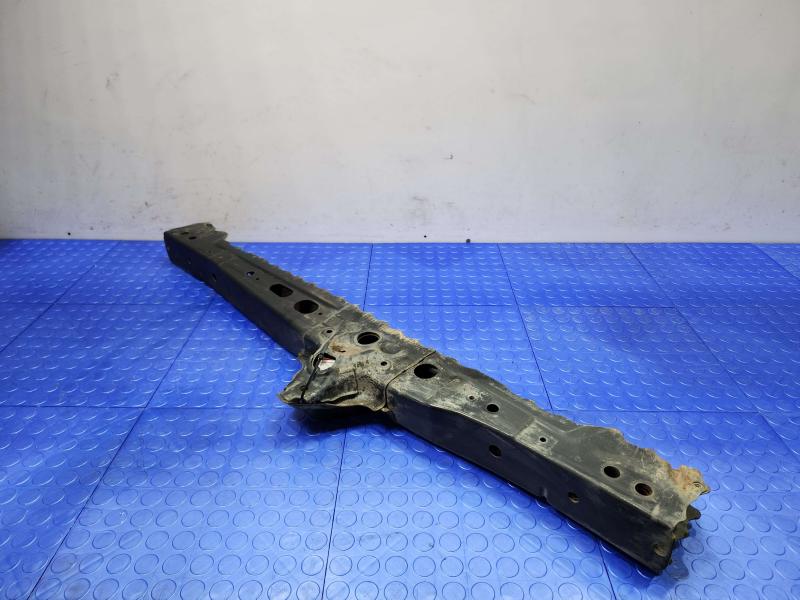 2010 Toyota Prius Crossmember/Cradle/Undercarria