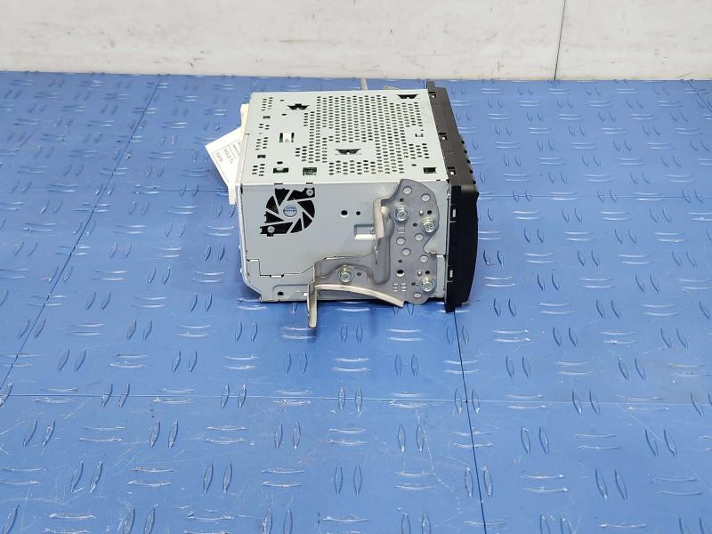 2013 Toyota Yaris Audio & Visual Equip.(Radio)
