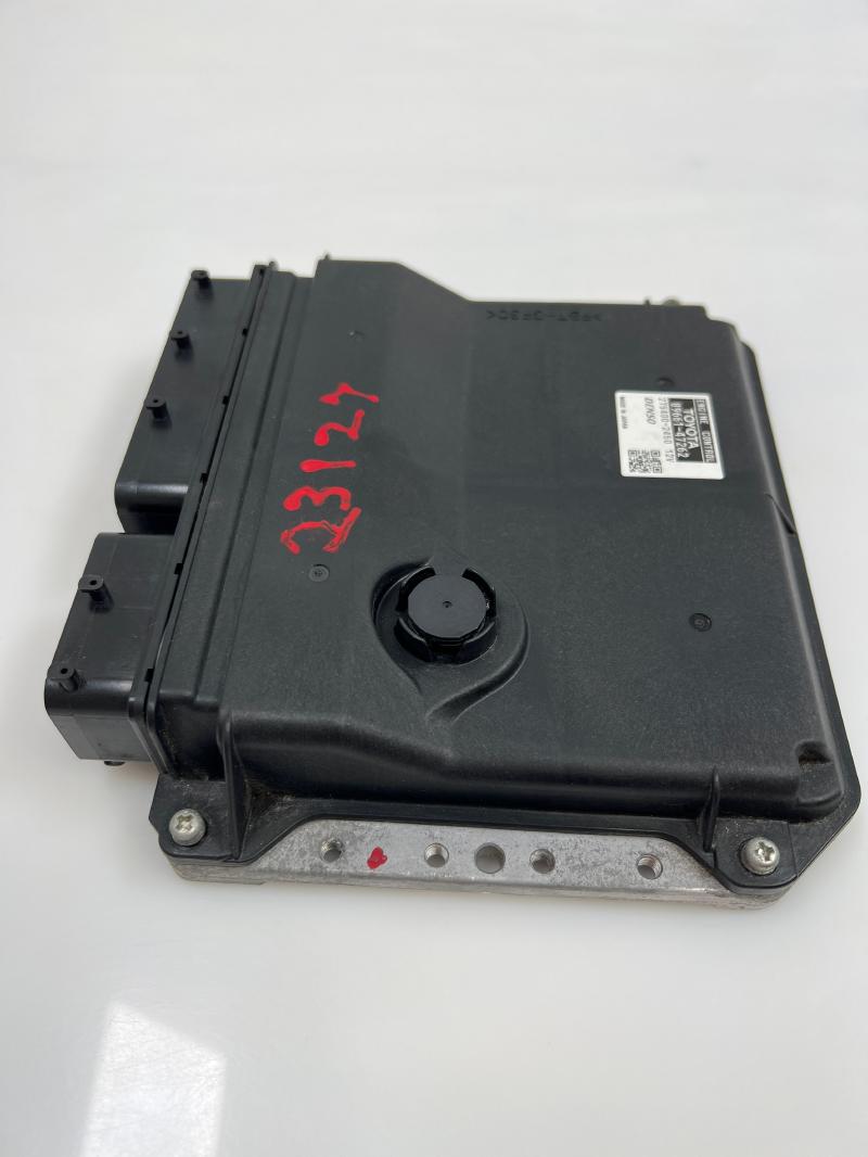 2010 Toyota Prius Electronic Control Module ECU ECM PCM From 9/09 OEM 89661-47262