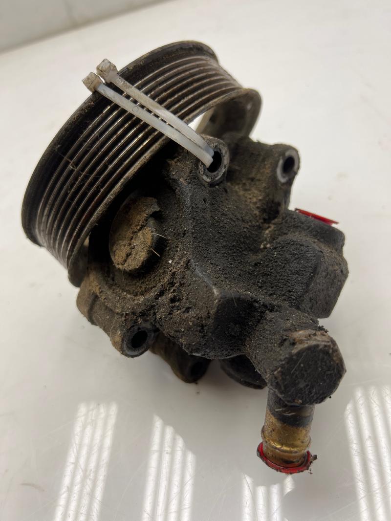 1998 1999 2000 2001 Ford F150 Power Steering Pump Genuine OEM F85Z3A674AARM