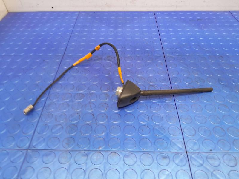 2011 Subaru Forester Antenna