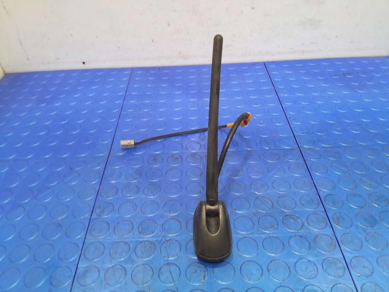 2011 Subaru Forester Antenna
