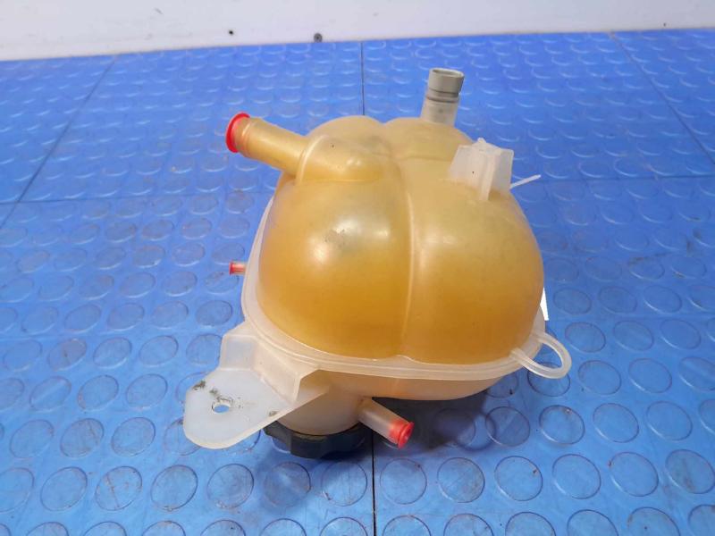 2006-2010 Pontiac Solstice Radiator Overflow Reservoir Assembly OEM 10368831