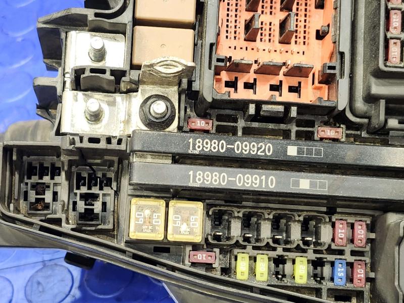 2022 Hyundai Sonata Engine Fuse Box