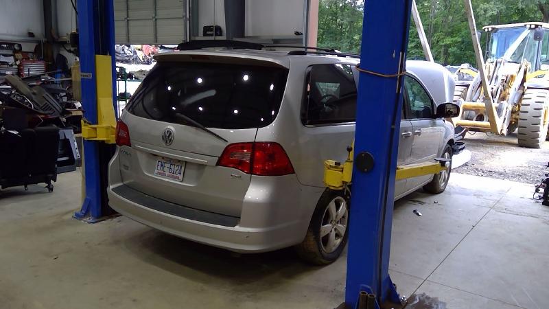 2009 Volkswagen Routan Air Cond. Evaporator