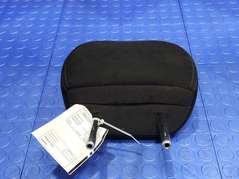 2016 Nissan Rogue Headrest