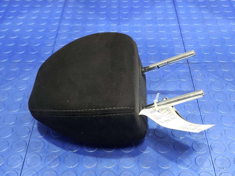 2016 Nissan Rogue Headrest