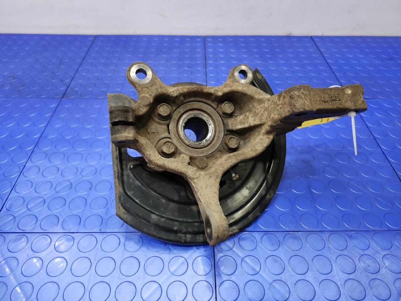 2013 Nissan Juke Spindle Knuckle Front