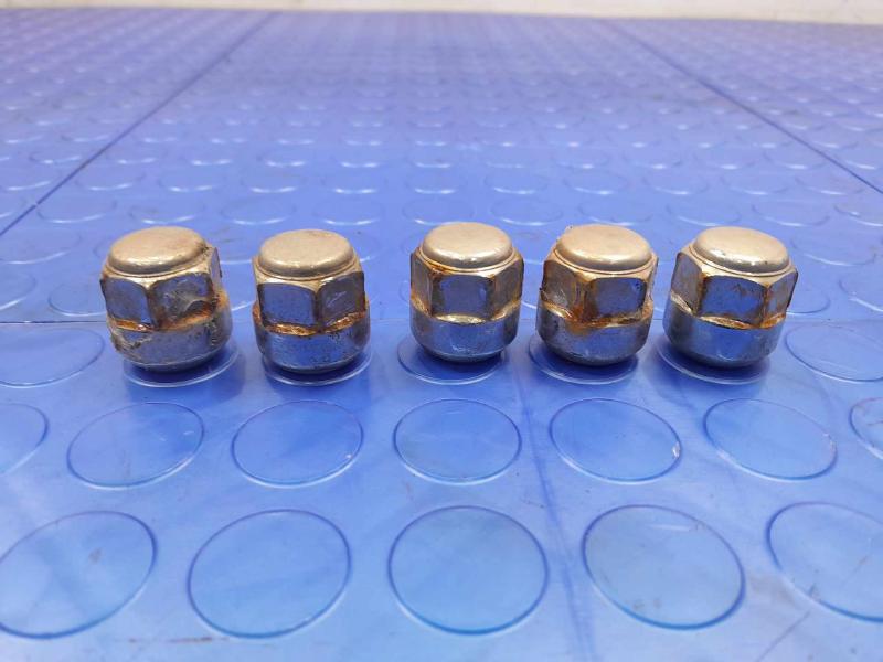 2017 Honda Odyssey Lug Nuts