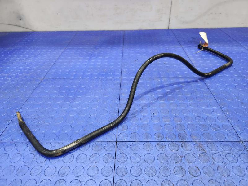 1997-2006 Jeep Wrangler TJ Rear Stabilizer Bar Swaybar Genuine OEM 52088002AB