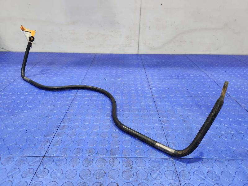 1997-2006 Jeep Wrangler TJ Rear Stabilizer Bar Swaybar Genuine OEM 52088002AB