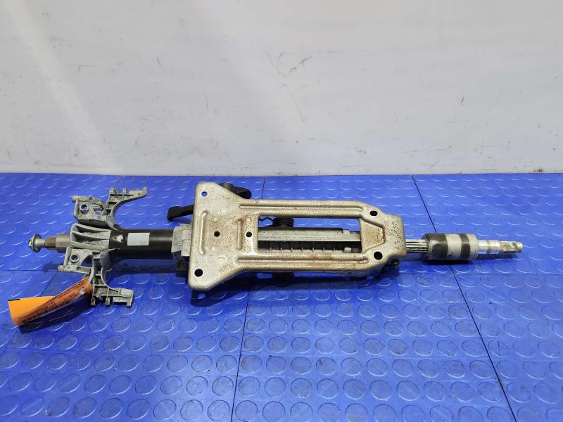 2008 BMW 128i Steering Column