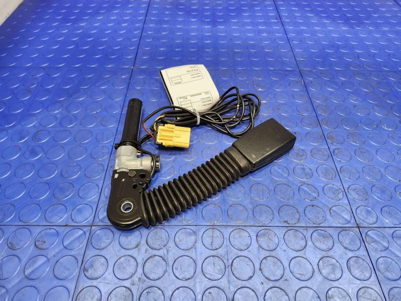 2018 Ram ProMaster Front Seat Belt
