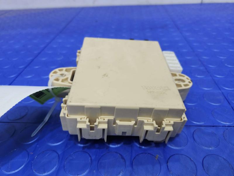 2005 Lexus RX 330 Cabin Fuse Box
