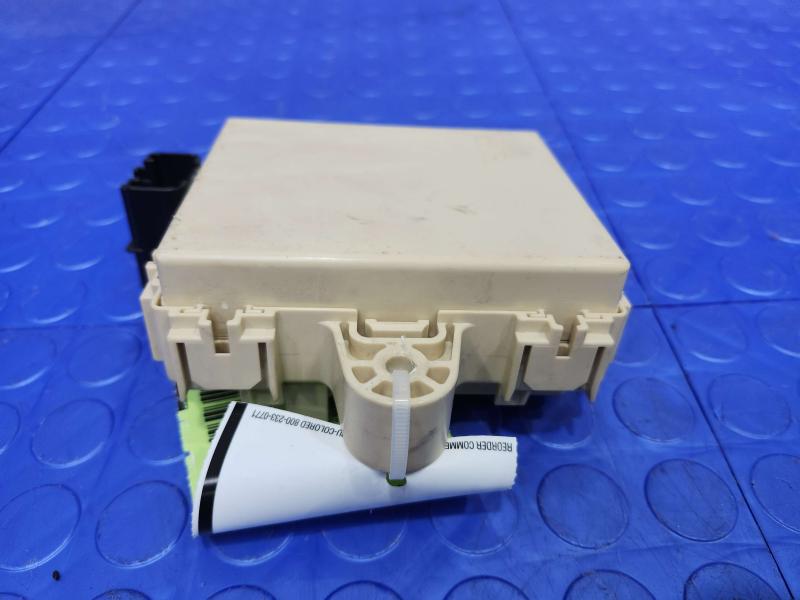 2005 Lexus RX 330 Cabin Fuse Box