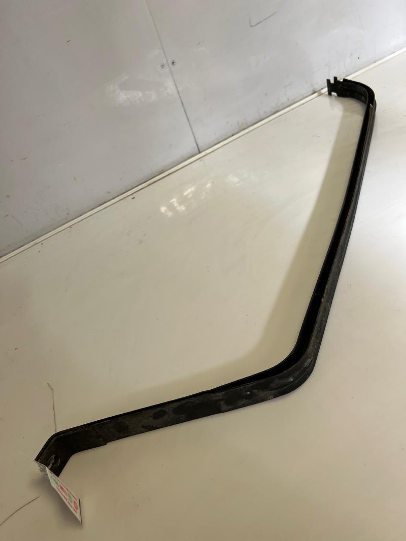 2014 Cadillac SRX Fuel Tank Strap