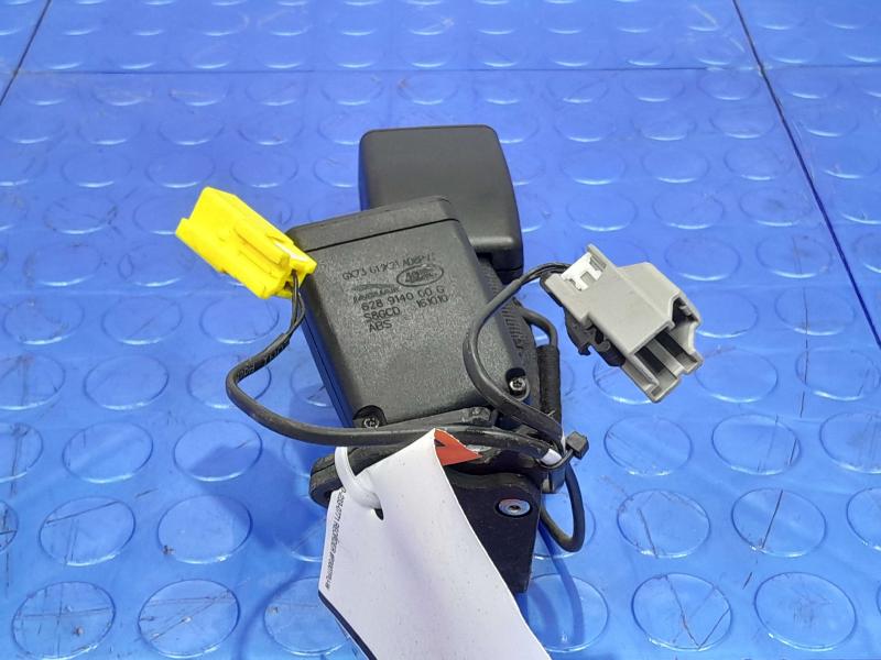 2017 Jaguar XE Rear Seat Belt