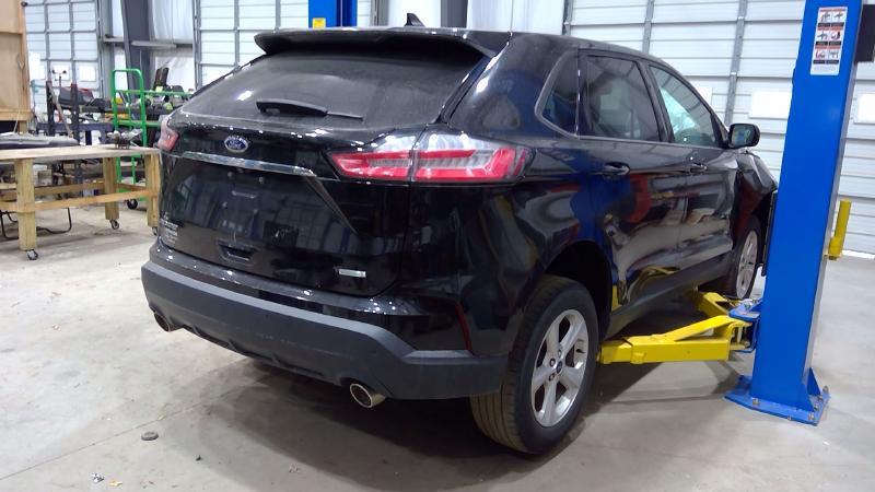 2020 Ford Edge Center Pillar