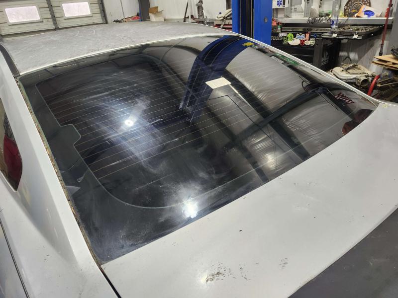 2006 Ford Mustang Back Glass/Window