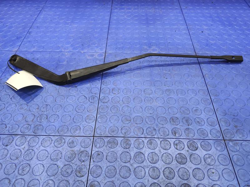 2015 Porsche Panamera Wiper Arm