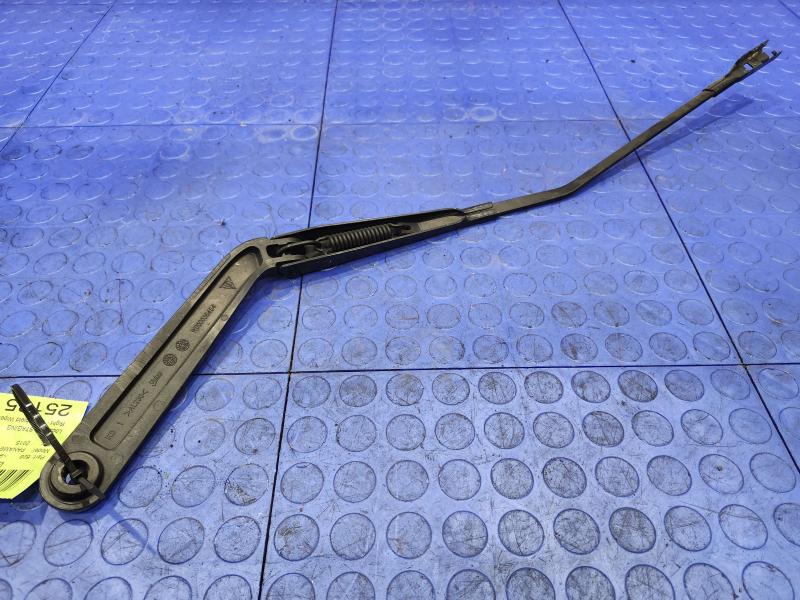 2015 Porsche Panamera Wiper Arm